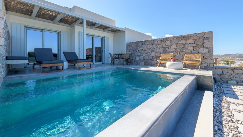 Premium Suite, private infinity pool and terrace